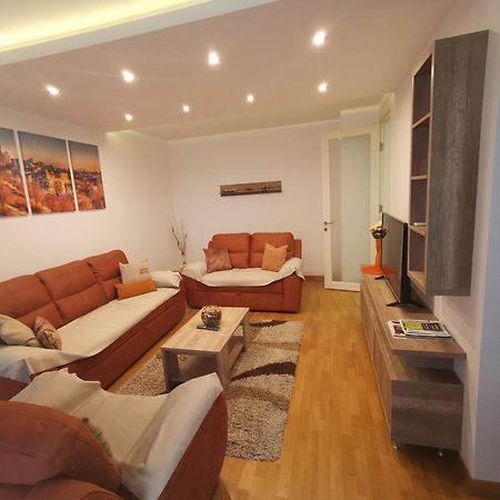 Twin Belville Apartments Belgrád Kültér fotó
